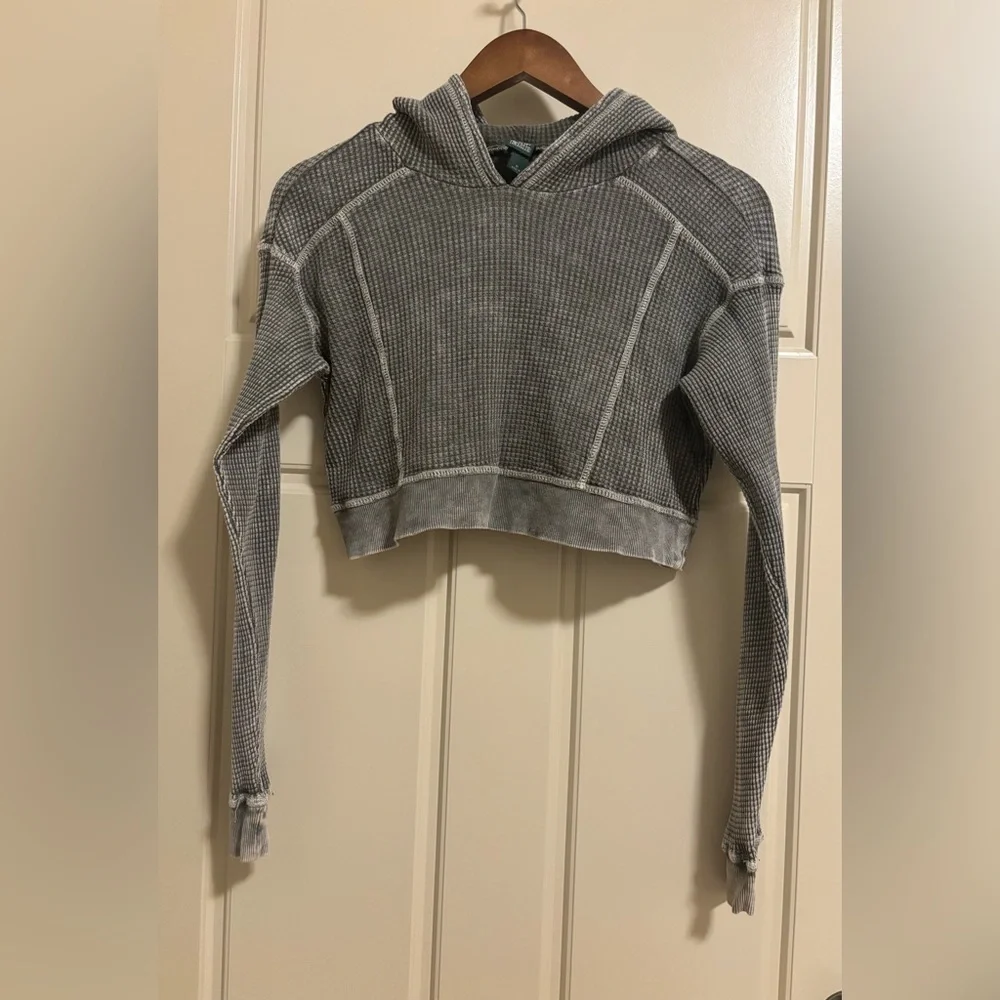 Wild Fable Hoodie Crop Long Sleeve Shirt - Picture 2 of 10